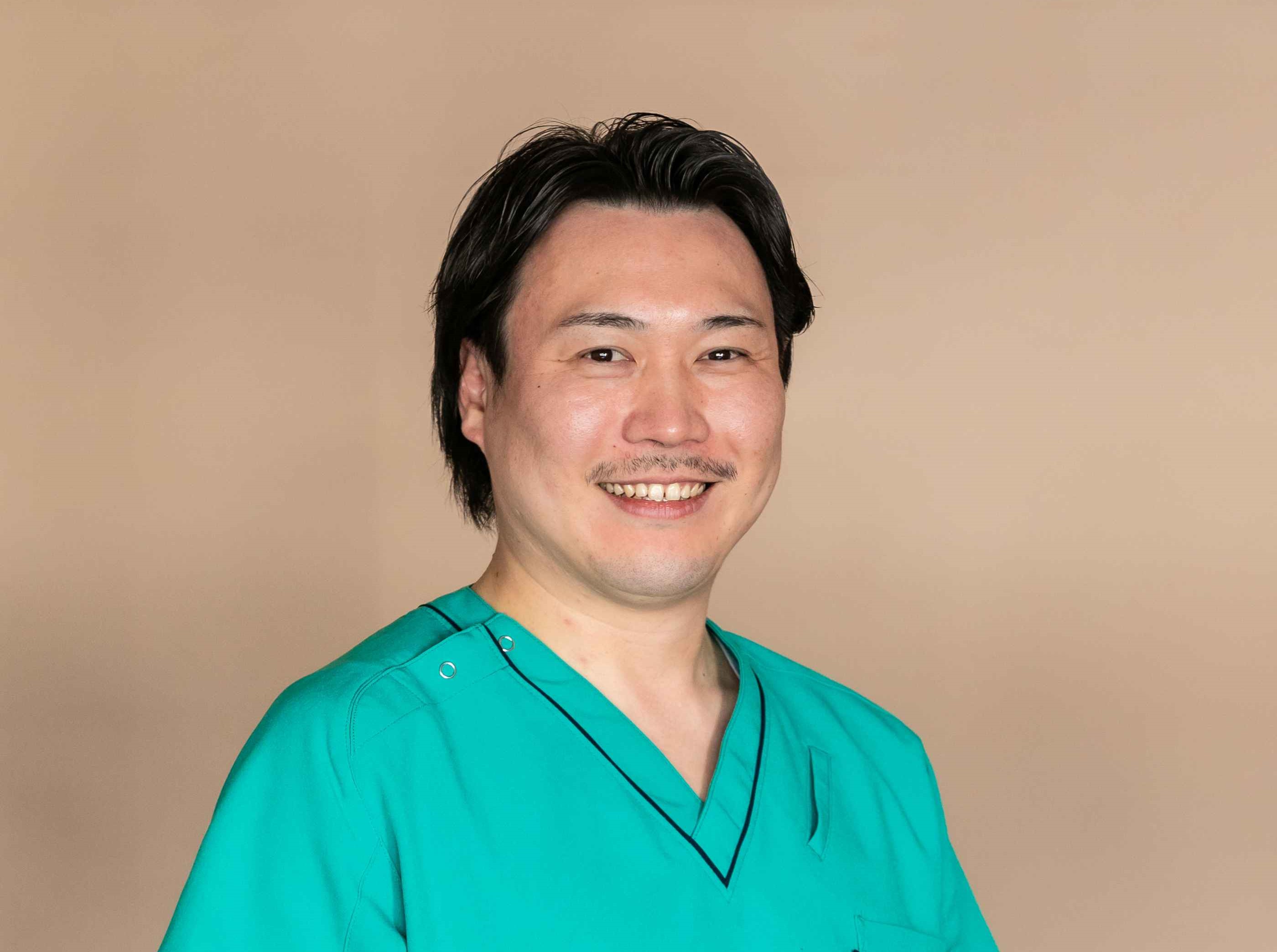 まゆみ整骨院　院長